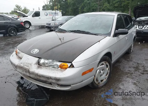 2001 Saturn Sw2 from USA, damaged, VIN 1G8ZN82751Z243750